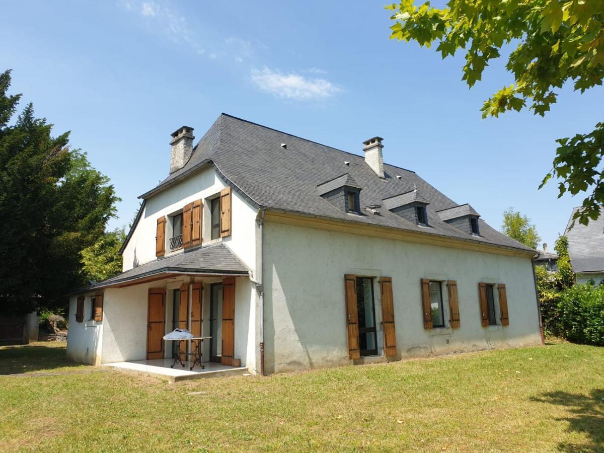 La Bergerie, Maison Spacieuse Avec Grand Jardin, Vue Sur Les Pyrenees ルルド エクステリア 写真
