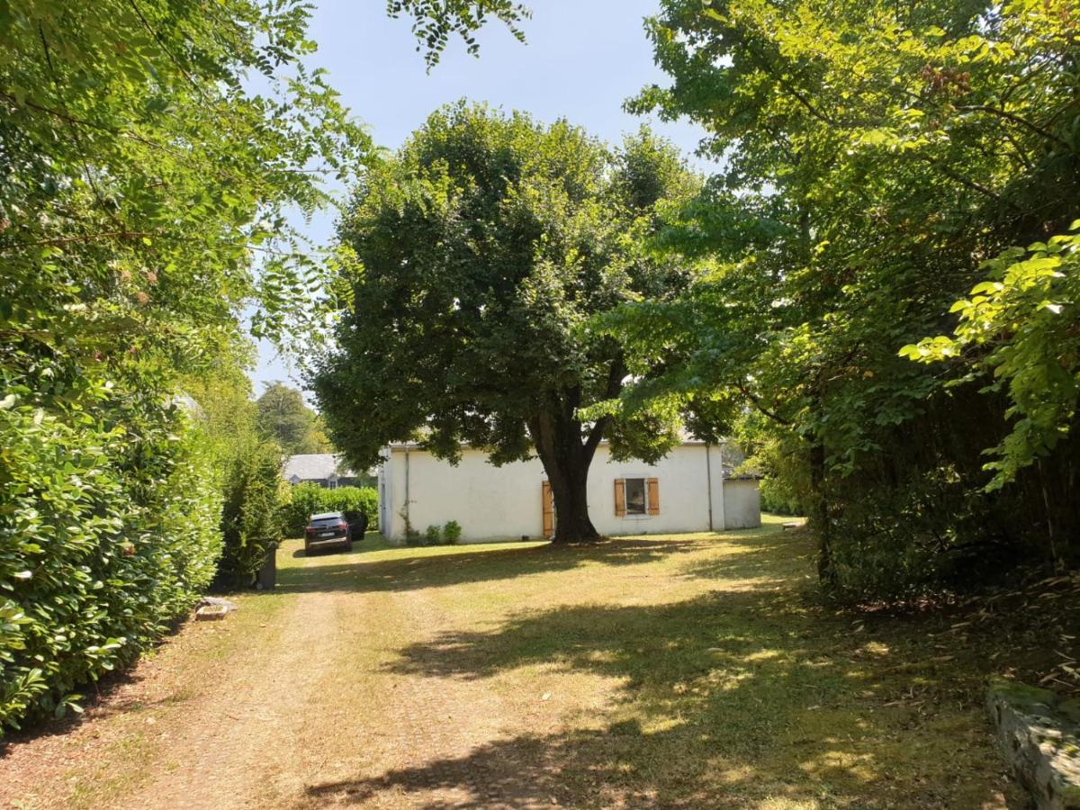 La Bergerie, Maison Spacieuse Avec Grand Jardin, Vue Sur Les Pyrenees ルルド エクステリア 写真